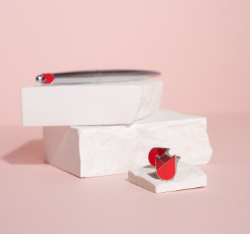 TISHMAN SPEYER PEN AND PIN SET